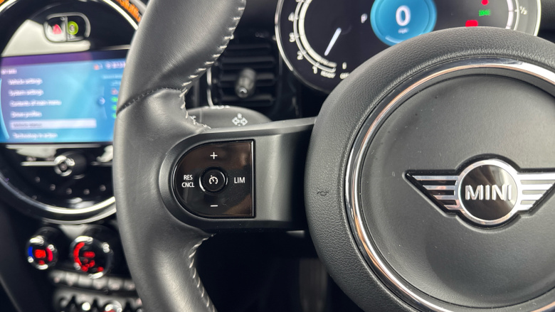 MINI Hatchback 1.5 Cooper Sport 3dr Auto Petrol Hatchback